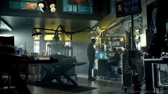 Almost Human - Fox - Bad Robot - Warner Bros. - Karl Urban - Michael Ealy - Minka Kelly - Image 097